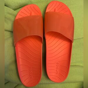 CROCS Splash slides. Size 9